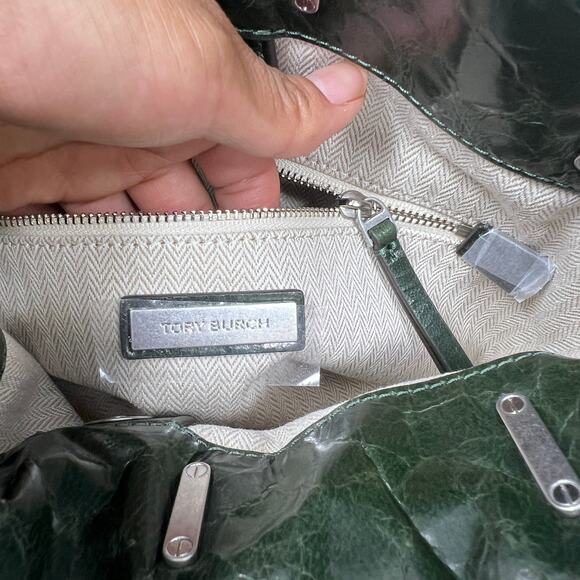 Tory Burch Kira Mini Bucket Bag Basil Green Chevron Textured Leather Crossbody - Picture 13 of 14